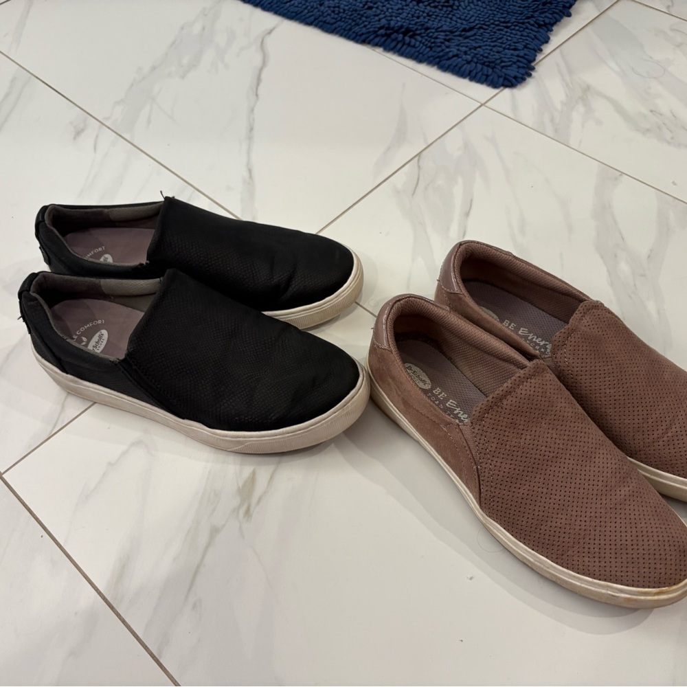 Lot of 2 Dr Scholl’s Women’s slip on size 8, black and mauve